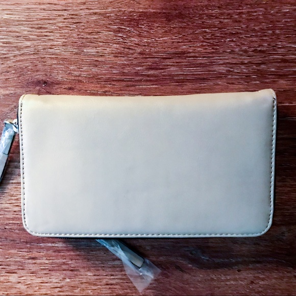 SOLD - Picture 3 of 7